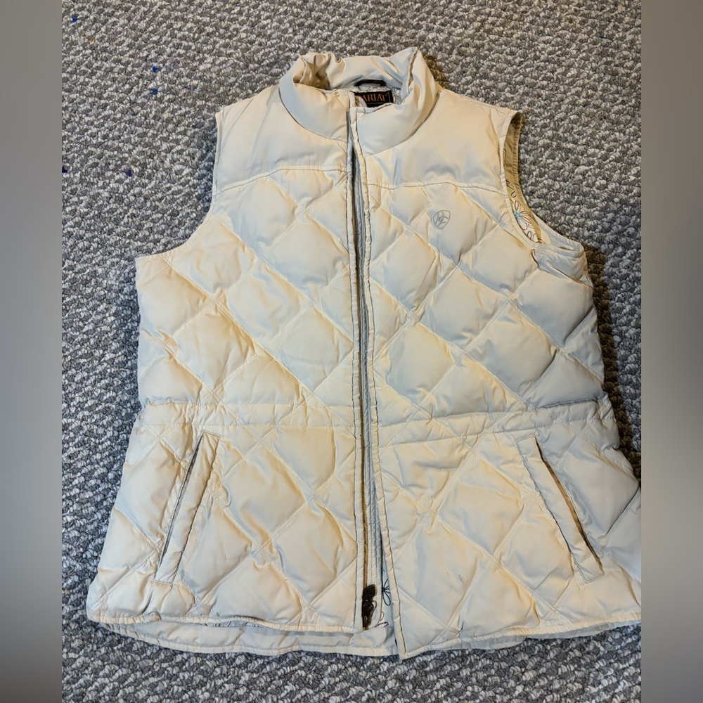Ariat Women's Cream Quilted Vest with Diamond Stitch